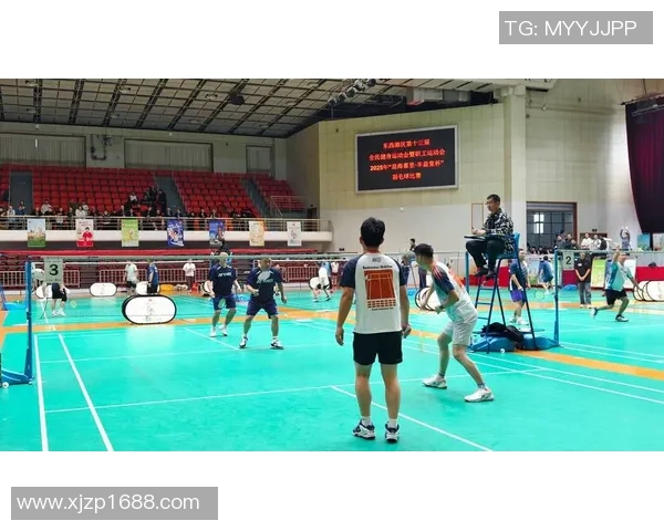 羽毛球扣杀技巧解析与实战应用提升你的比赛水平与竞技表现 羽毛球扣杀技巧解析与实战应用提升你的比赛水平与竞技表现